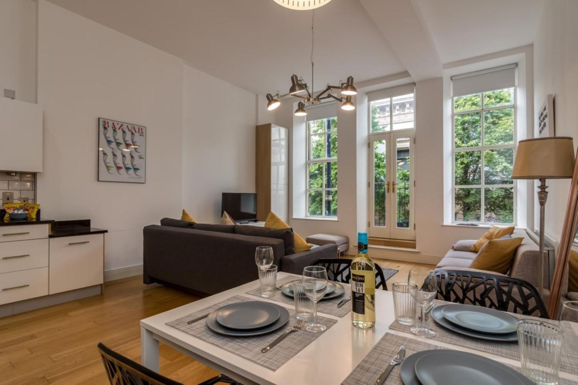 Fitzrovia Mansion Apartments In Belfast'S Cathedral Quarter Eksteriør billede